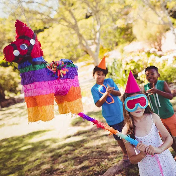Piñatas y Recuerdos Uriel pinatas y recuerdos uriel